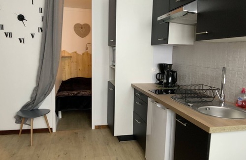 Pla d'Adet Apartment | 4-PERSON APARTMENT AT THE FOOT OF THE SLOPES IN PLA D'ADET