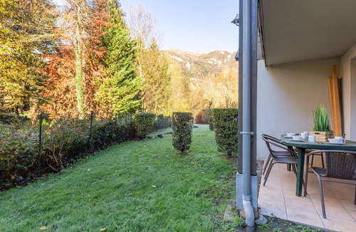 Vielle-Aure Apartment | 4-person apartment with pool and parking in Vielle Aure
