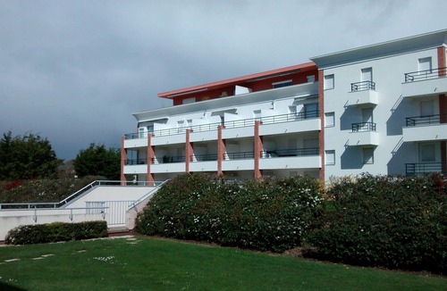 Pornic Apartment | 4-person apartment, superb view of the golf course