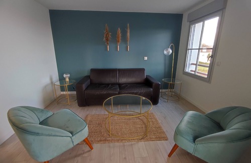 Saint-Valery-sur-Somme Apartment | 4-person apartment with bay view