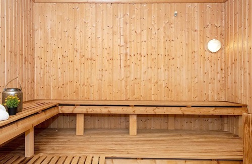 Sondervig Apartment | 4 person holiday home on a holiday park in Ringkøbing