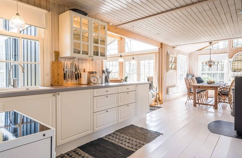 Ho House | 4 person holiday home in Blåvand