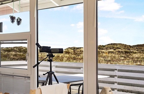 Lild Strand House | 4 person holiday home in Frøstrup