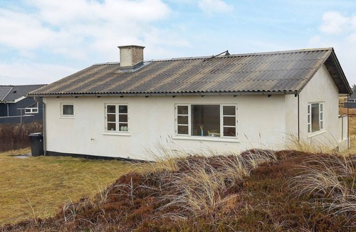 Lild Strand House | 4 person holiday home in Frøstrup
