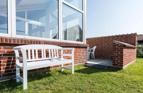 Henne Strand House | 4 person holiday home in Henne