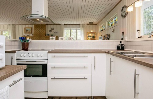 Trend House | 4 person holiday home in Løgstør