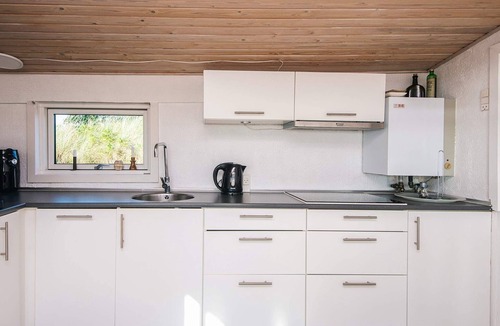 Grena Strand House | 4 person holiday home in Grenaa