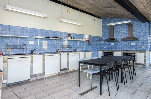 Hampen House | 4 person holiday home in Hampen