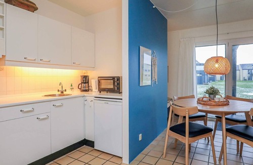 Nr. Lyngby Strand Apartment | 4 person holiday home in Løkken