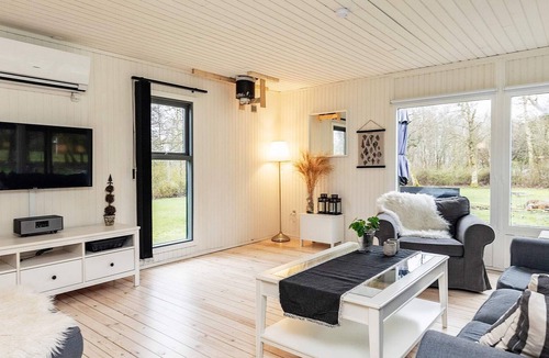 Roslev House | 4 person holiday home in Roslev