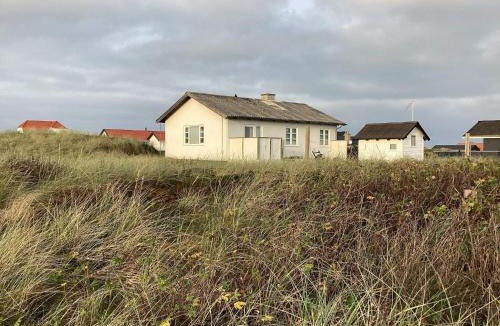 Lild Strand House | 4 person holiday home in Frøstrup