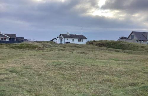 Lild Strand House | 4 person holiday home in Frøstrup