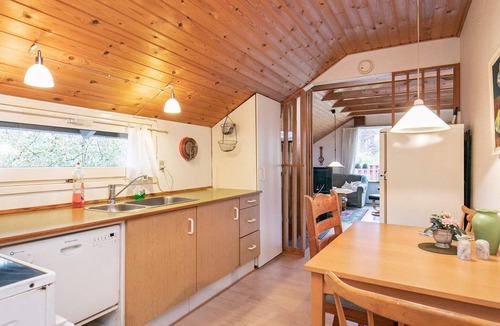 Hou House | 4 person holiday home in Hals