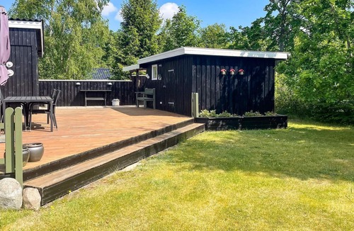 Hou House | 4 person holiday home in Hals