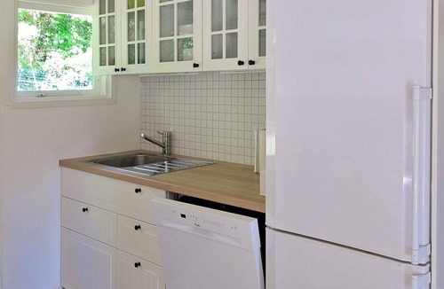 Hou House | 4 person holiday home in Hals
