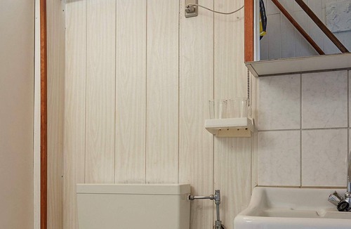 Vang Apartment | 4 person holiday home in Hasle