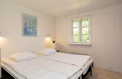 Bøtø By House | 4 person holiday home in V ggerl se