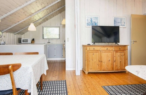 Jegum House | 4 person holiday home in Oksbøl
