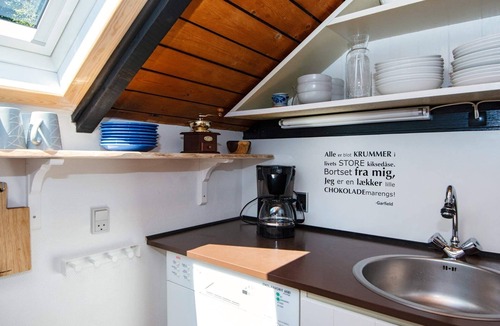 Jegum House | 4 person holiday home in Oksbøl