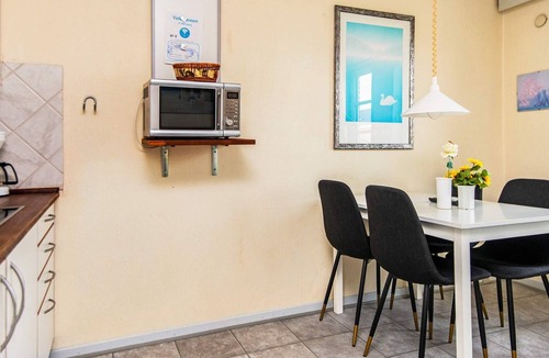Sønderstrand Apartment | 4 person holiday home in Rømø