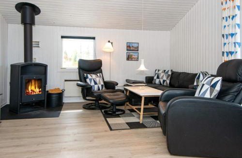 Arrild Ferieby House | 4 person holiday home in Toftlund