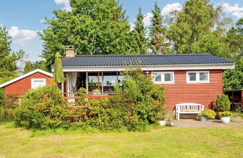 Grena Strand House | 4 Person Holiday Home in Grenaa-by Traum