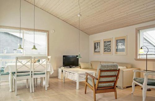 Gudhjem House | 4 person holiday home in Gudhjem