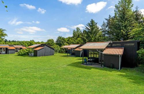 Hampen House | 4 person holiday home in Hampen