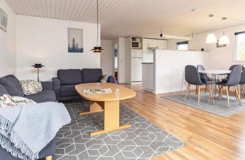 Nr. Lyngby House | 4 person holiday home in Løkken