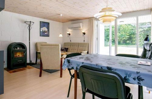 Læsø House | 4 person holiday home in L s