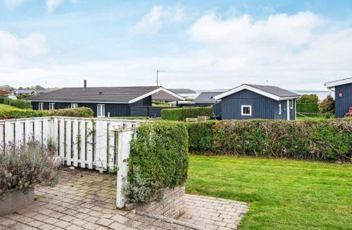 Ronde House | 4 person holiday home in Rønde-By Traum