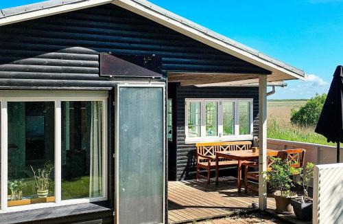 Lakolk House | 4 person holiday home in R m