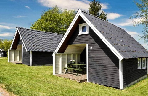 Middelfart House | 4 person holiday park home in Asperup