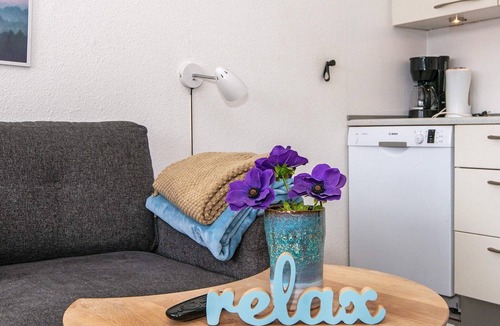Rindby Strand Apartment | 4 person holiday park home in Fanø