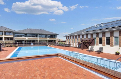 Rindby Strand Apartment | 4 person holiday park home in Fanø