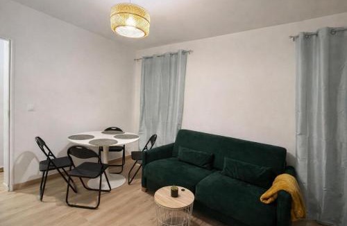 Noisy-le-Grand Apartment | 4 personnes - Proche Centrex et Disneyland