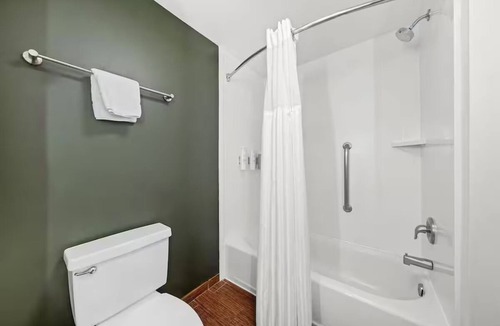 Amarillo Hotel | 4 Pet-Friendly Rooms w/Relaxing Setting – Explore Amarillo’s Famous Attractions
