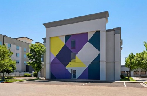 Amarillo Hotel | 4 Pet-Friendly Rooms w/Relaxing Setting – Explore Amarillo’s Famous Attractions