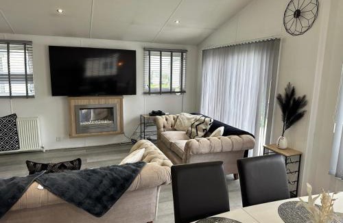 St Margaret's at Cliffe Resort | 4 Pine view