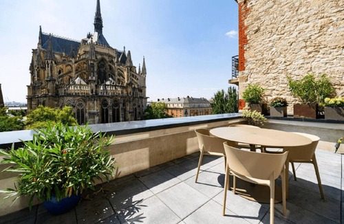 Reims City Centre House | 4 Private Homes for rent to live the sparkling Remoise life.
