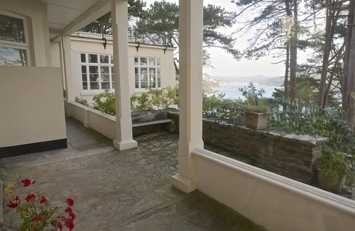 Salcombe Cottage | 4 RINGRONE, family friendly, with a garden in Salcombe