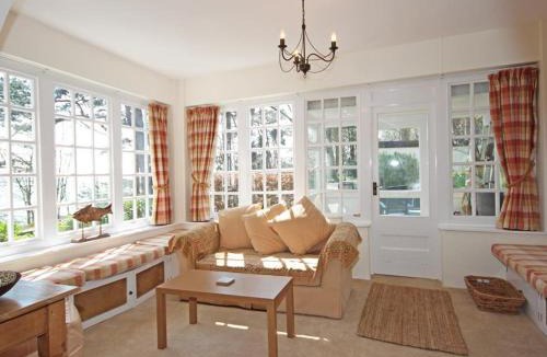 Salcombe House | 4 Ringrone