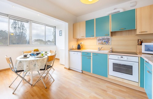 Chateau-d'Olonne Apartment | 4-room apartment, 3 bedrooms