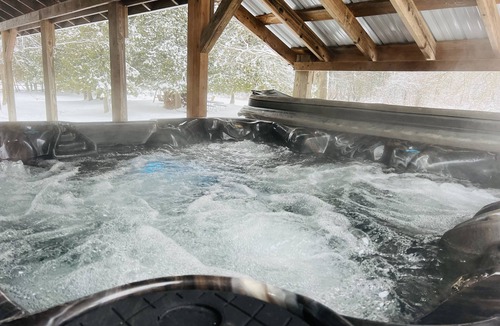 Lawrenceville Cottage | 4 season Adventures! Waterfront, *Hot tub* Deer River Paradise!