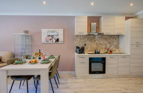 Torricella Taverne Apartment | 4 Seasons Apartment, Taverne, Switzerland