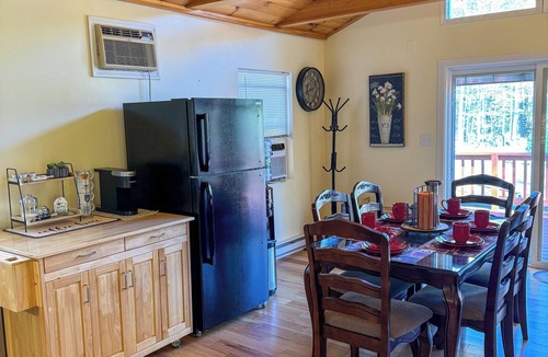 Thornhurst House | 4 Seasons Lake Community - NEW MINI SPLIT AC SYSTEM