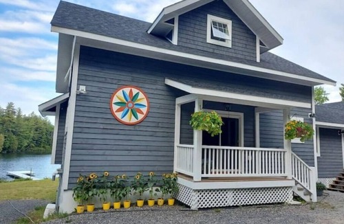 Vermontville House | 4 Seasons New Home on Beautiful Loon Lake
