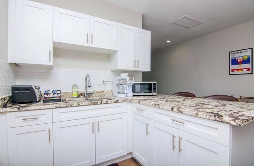 Tampa Heights Bed & Breakfast | 4 Seasons of Spring in Tampa Heights - Unit 4