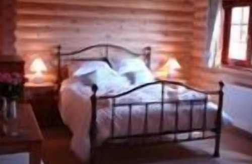 Castle Bytham Cottage | 4* SNOWDROP - sleeps 4 guests