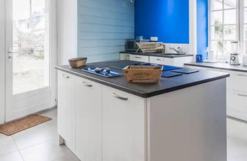 Batz-sur-Mer Villa | 4-star character villa between Côté Sauvage and Marais Salants, a 2-minute walk away